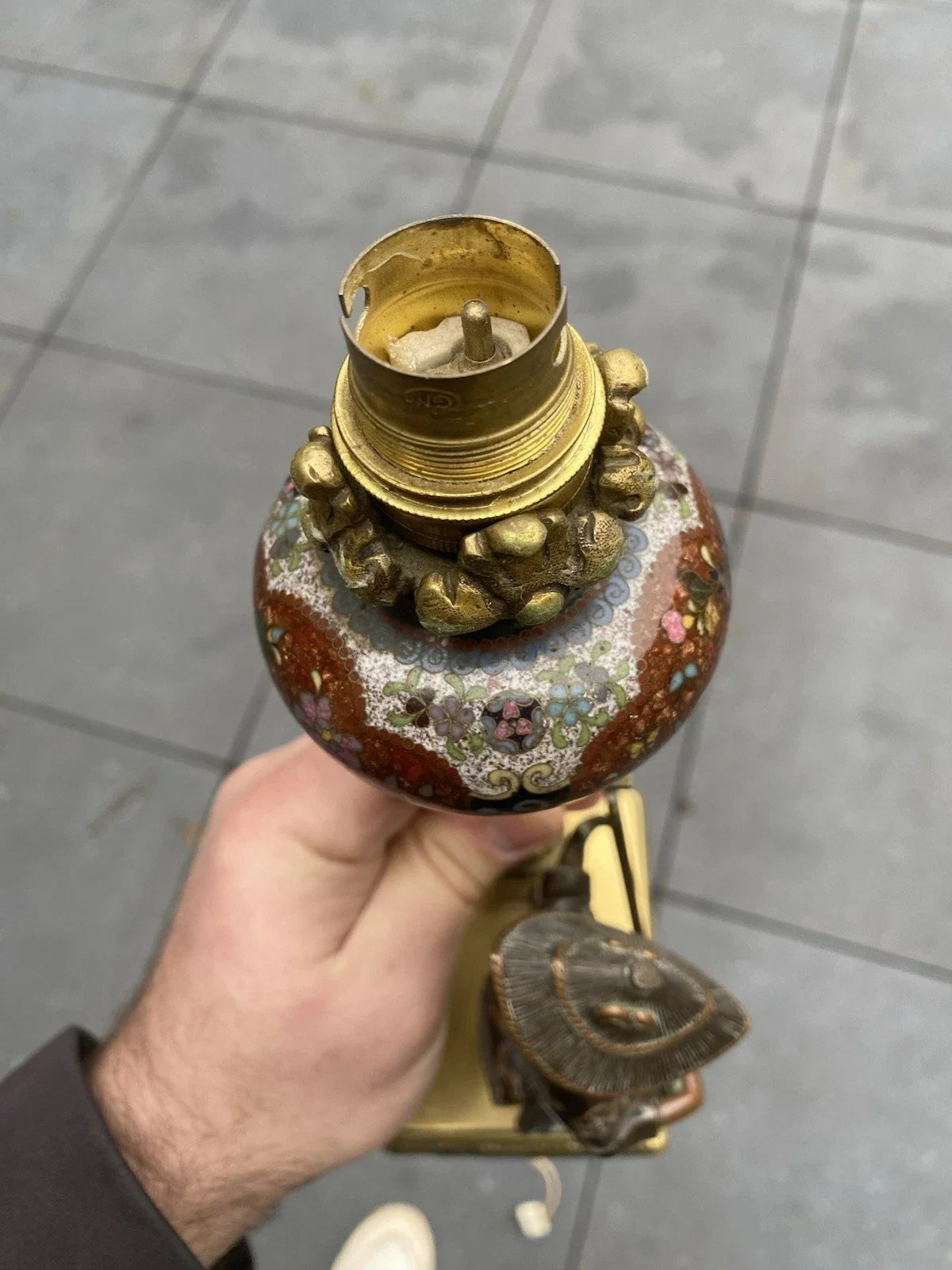 Lampe ancienne en bronze