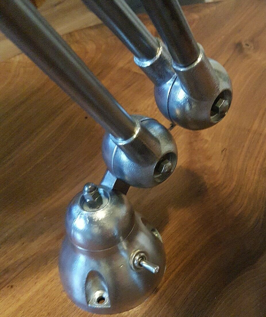 Lot 2 lampes jielde 3 bras industriel