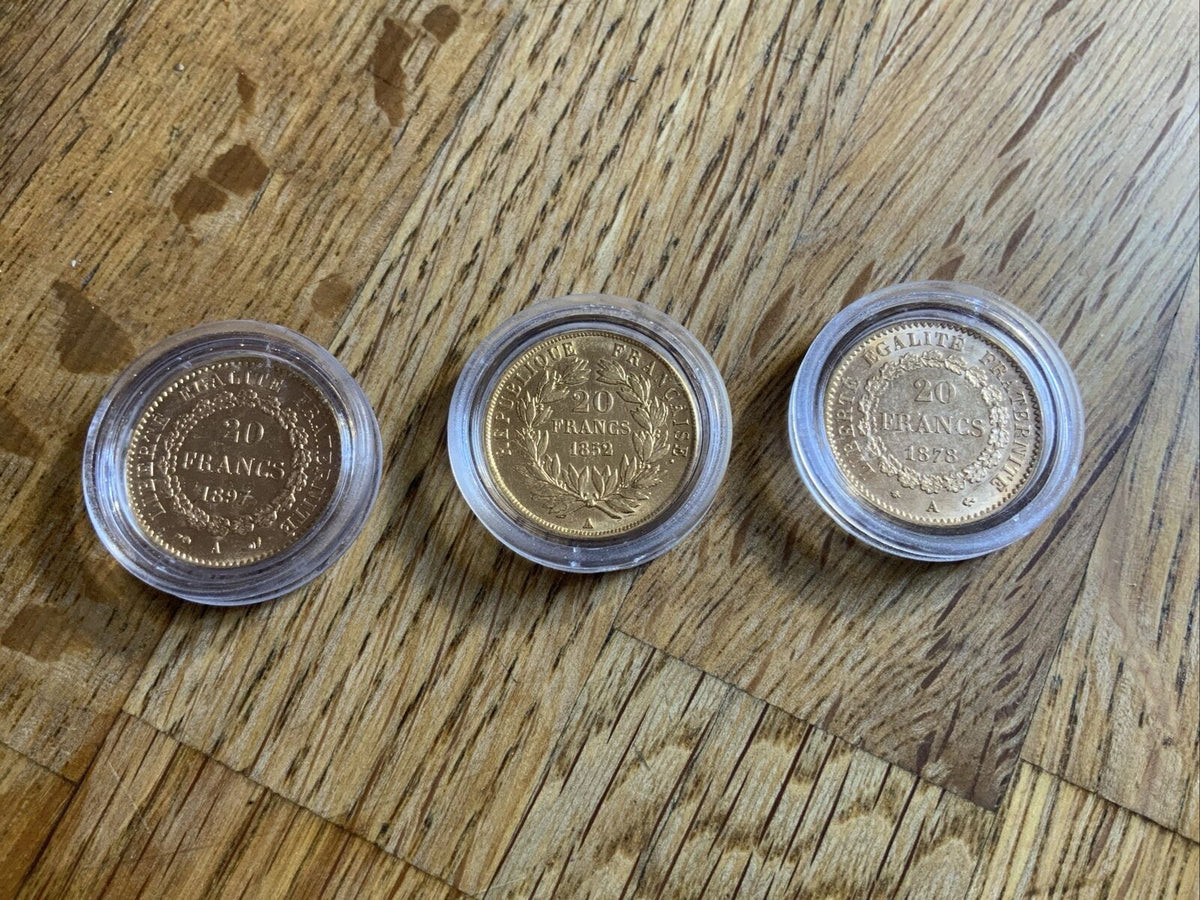 Lot de 3 pièces napoleons 20 francs or.