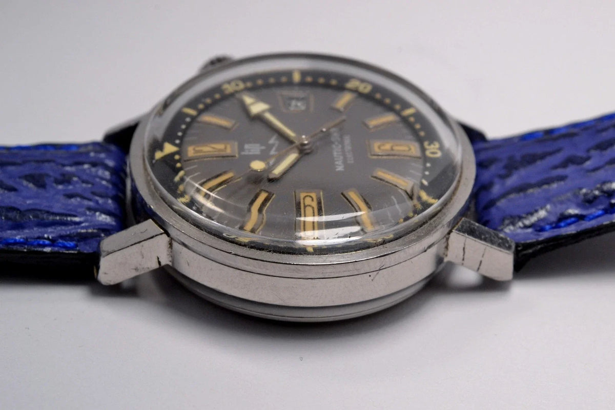 MONTRE ANCIENNE LIP NAUTIC SKI COMPRESSOR R184 1967 FRENCH STAINLESS STEEL WATCH