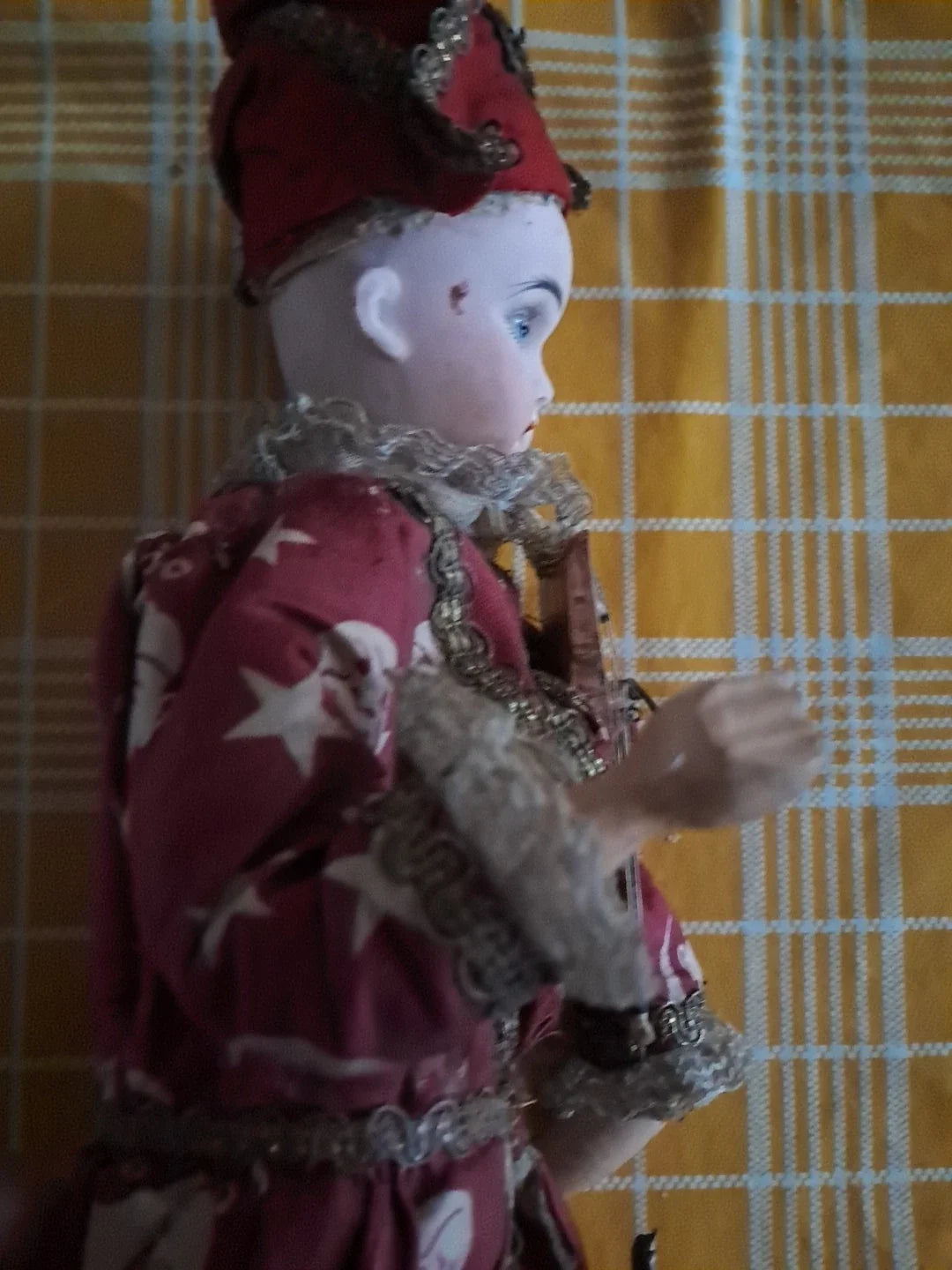 Poupee Automate, Musical. Tete Porcelaine Ancien