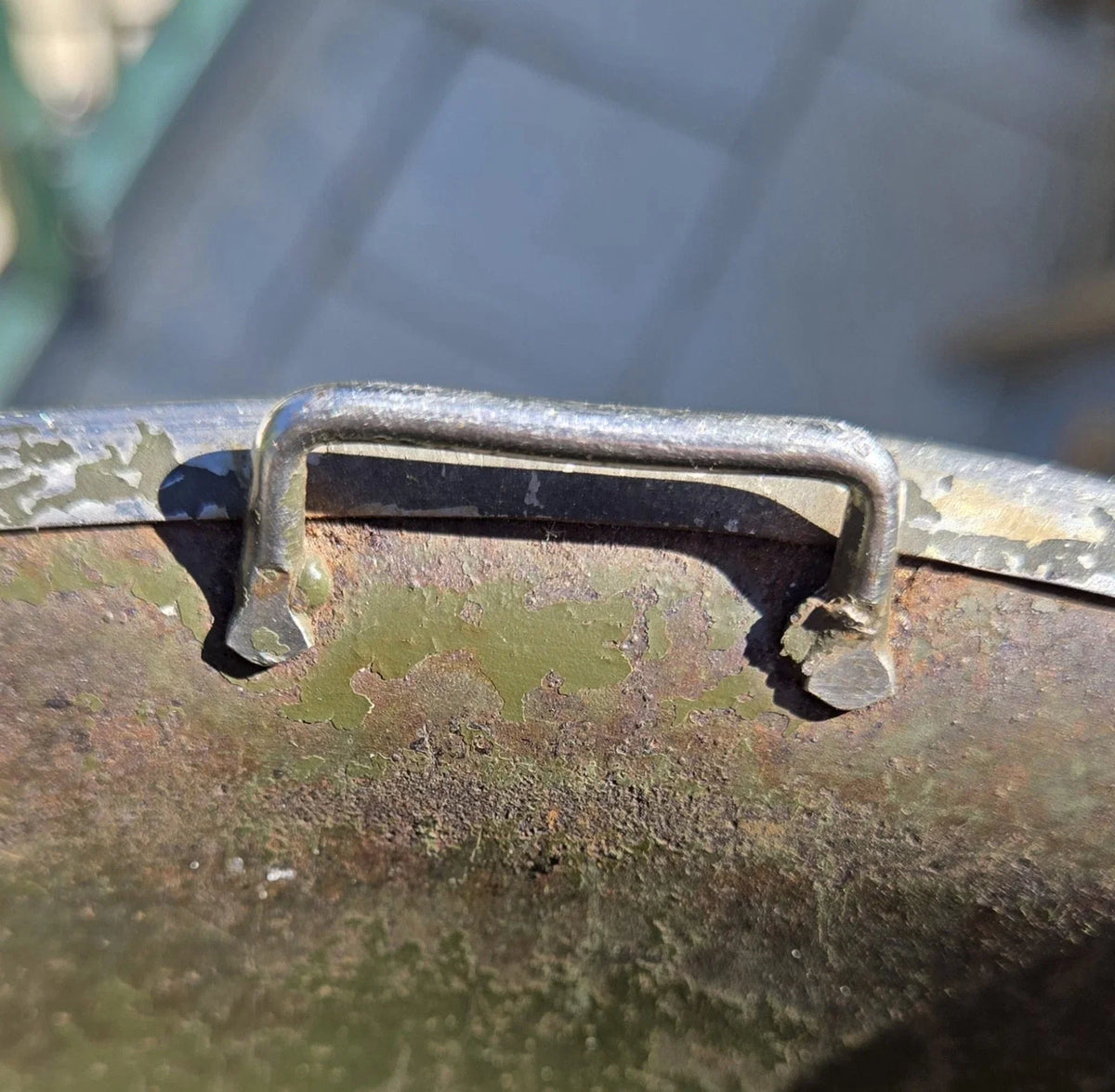 Casque US M1 ww2 de sergent à pattes fixes