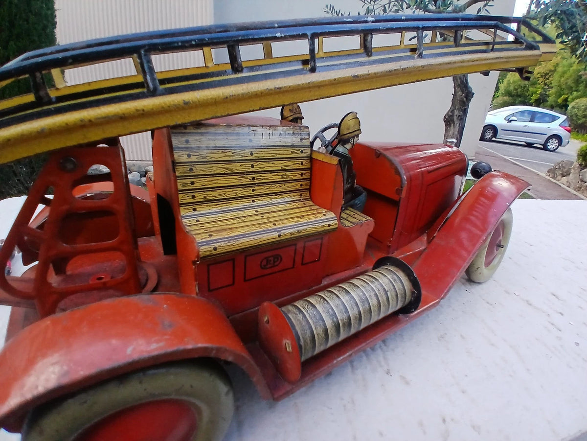 JEP POMPIER DELAHAYE AVEC SES 2 POMPIERS NO CR CIJ JOUET CITROEN JOUET ANCIEN