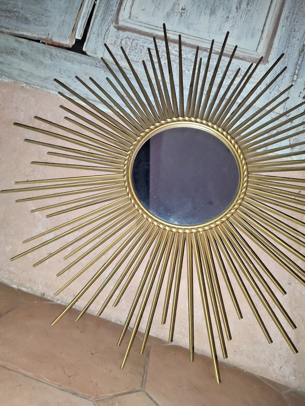 Chaty Vallauris grand miroir soleil métal doré  Miroir Plat