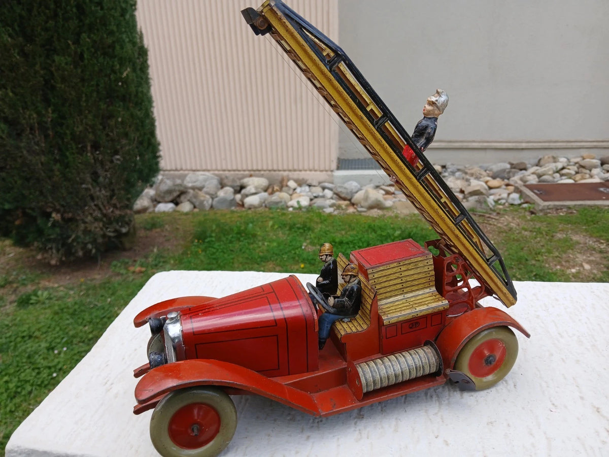 JEP POMPIER DELAHAYE AVEC SES 2 POMPIERS NO CR CIJ JOUET CITROEN JOUET ANCIEN