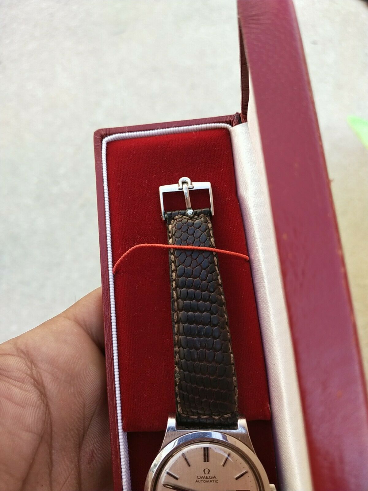 Superbe Montre Vintage OMEGA AUTOMATIC GENEVE Avec son boite d'origine