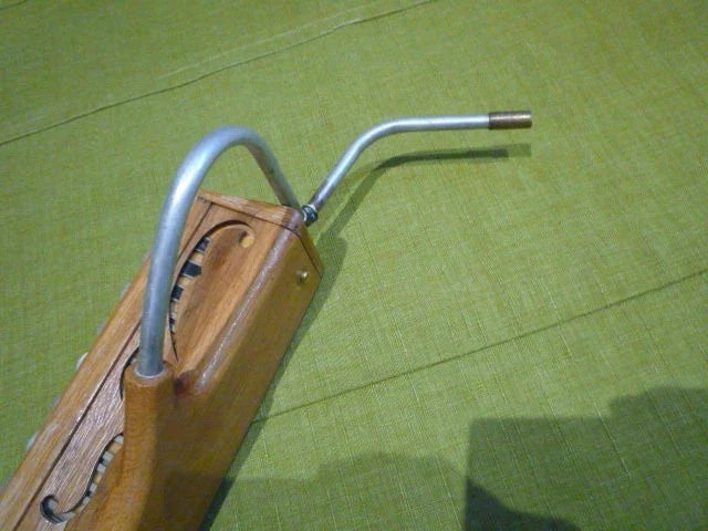 Accordina ancien en bois