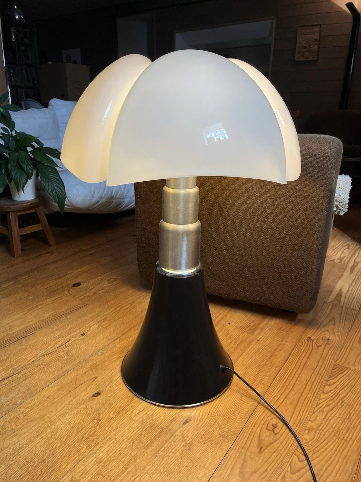 Lampe grand modèle 620 Pipistrello Gae Aulenti - Martinelli Luce