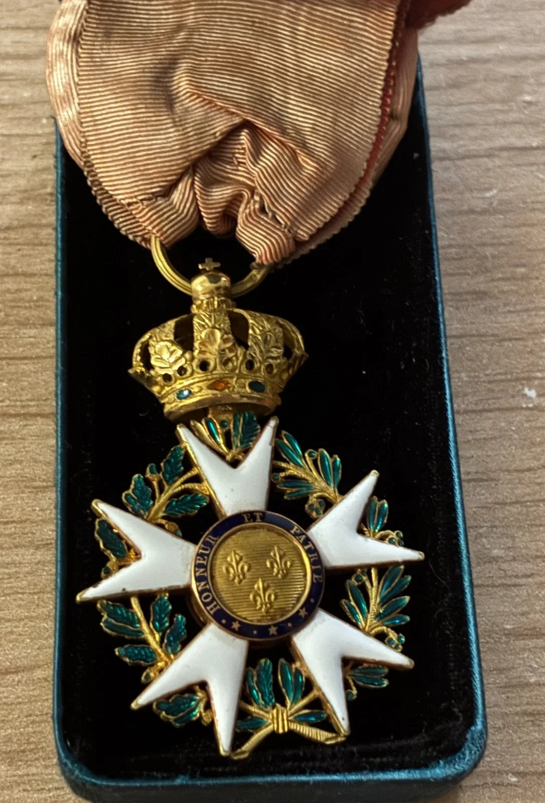 Médaille Ancienne Légion d'honneur Or 18K 25g Émail