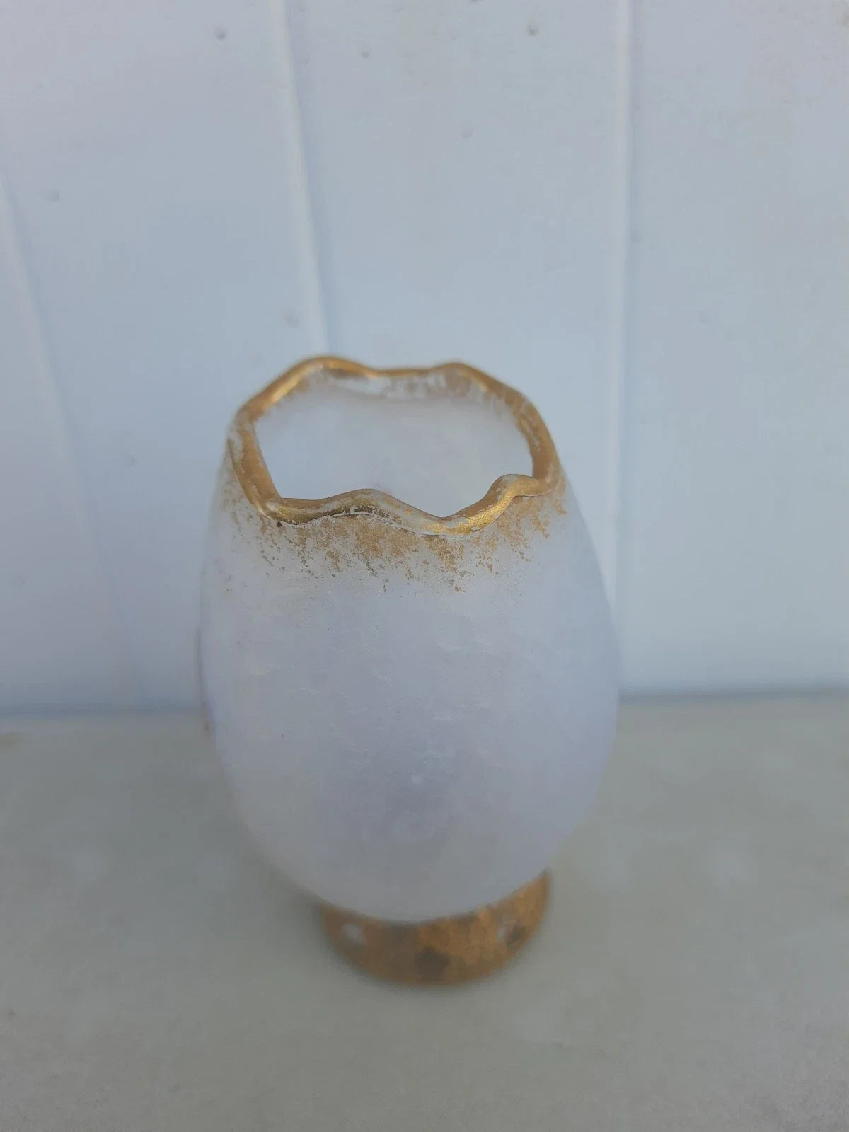 Rare Ancien Petit Vase Daum Nancy Gardeuse D Oies Verre Givré. Bordé D Or.