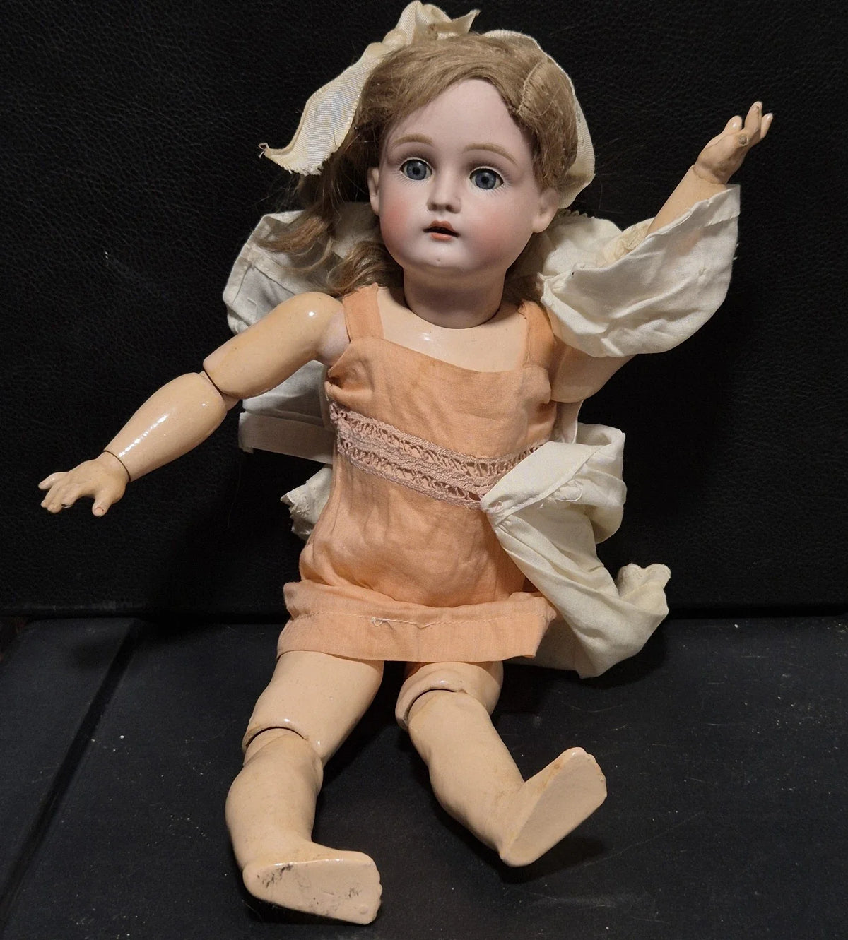 Magnifique petite poupée allemande ancienne biscuit superbe état 174 germany