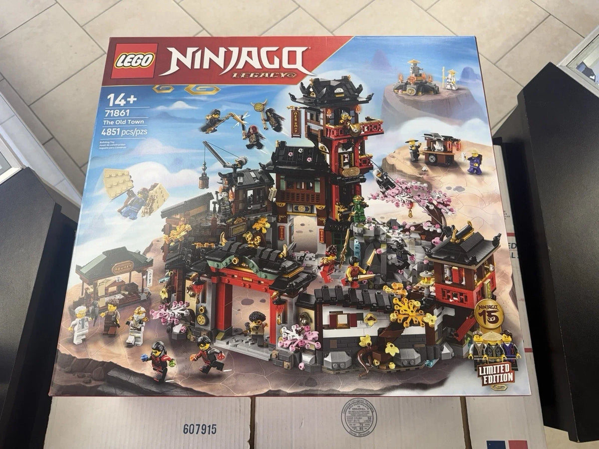 Lego ninjago 71861 la vieille ville 4851 pièces