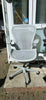 Herman Miller Aeron remasterisé taille C en parfait état gris minéral