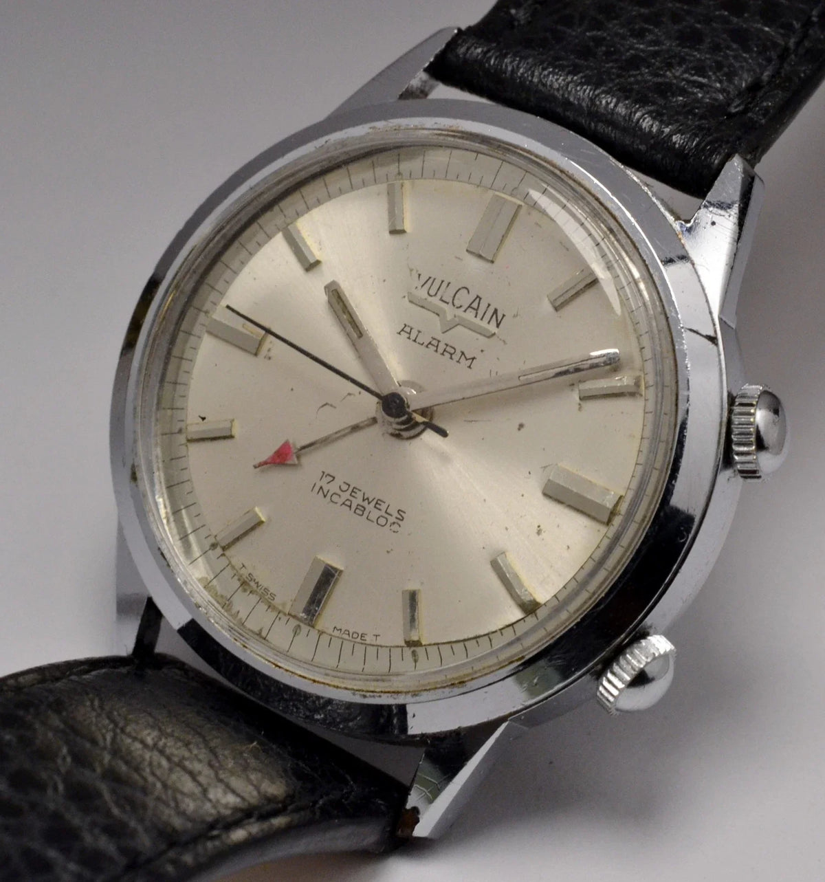 MONTRE VULCAIN ALARM VINTAGE REVEIL 1960 SWISS WATCH