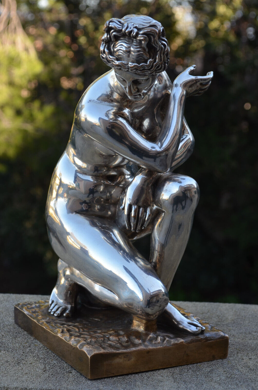 Sculpture en bronze argenté aphrodite