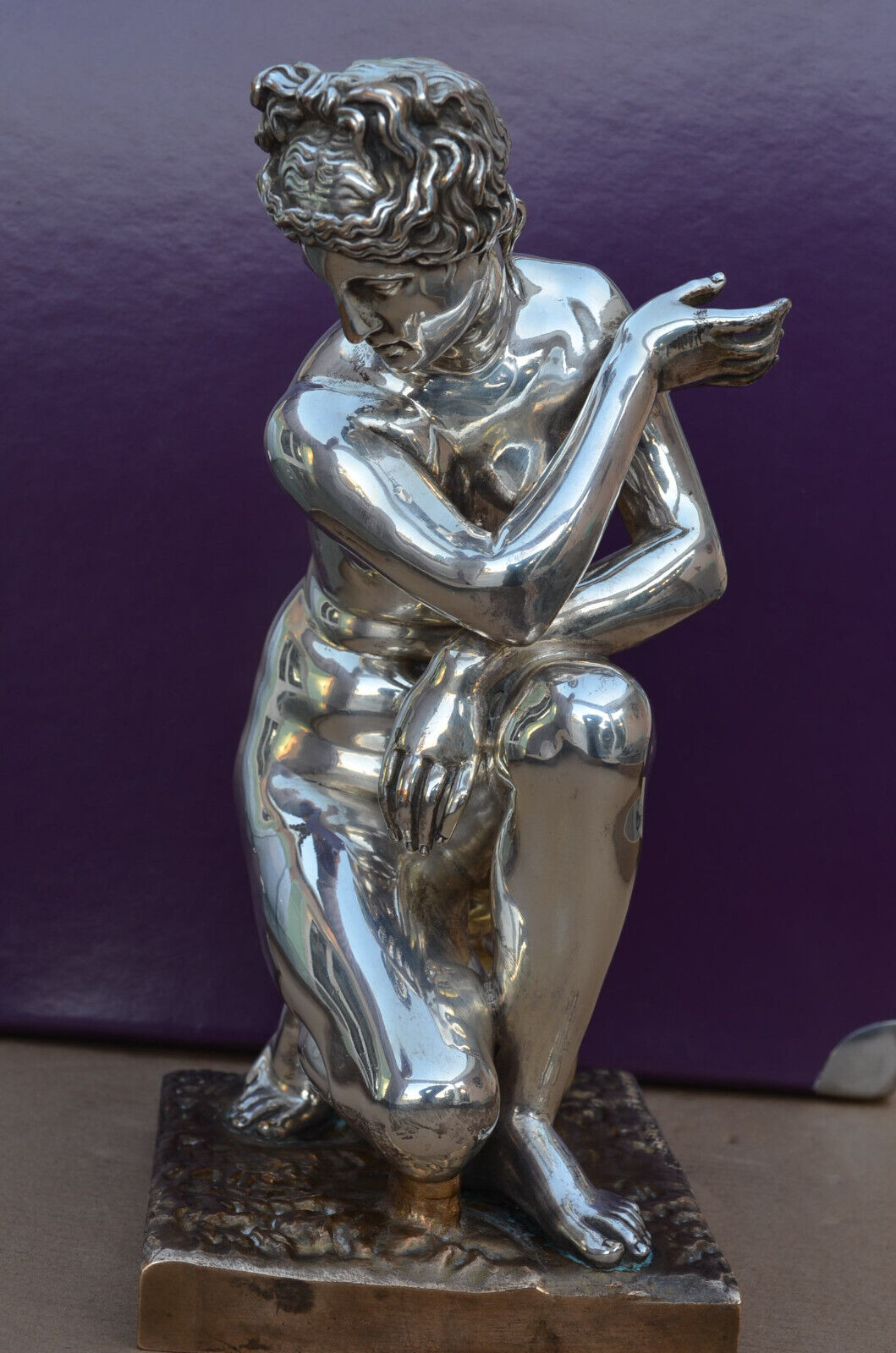 Sculpture en bronze argenté aphrodite
