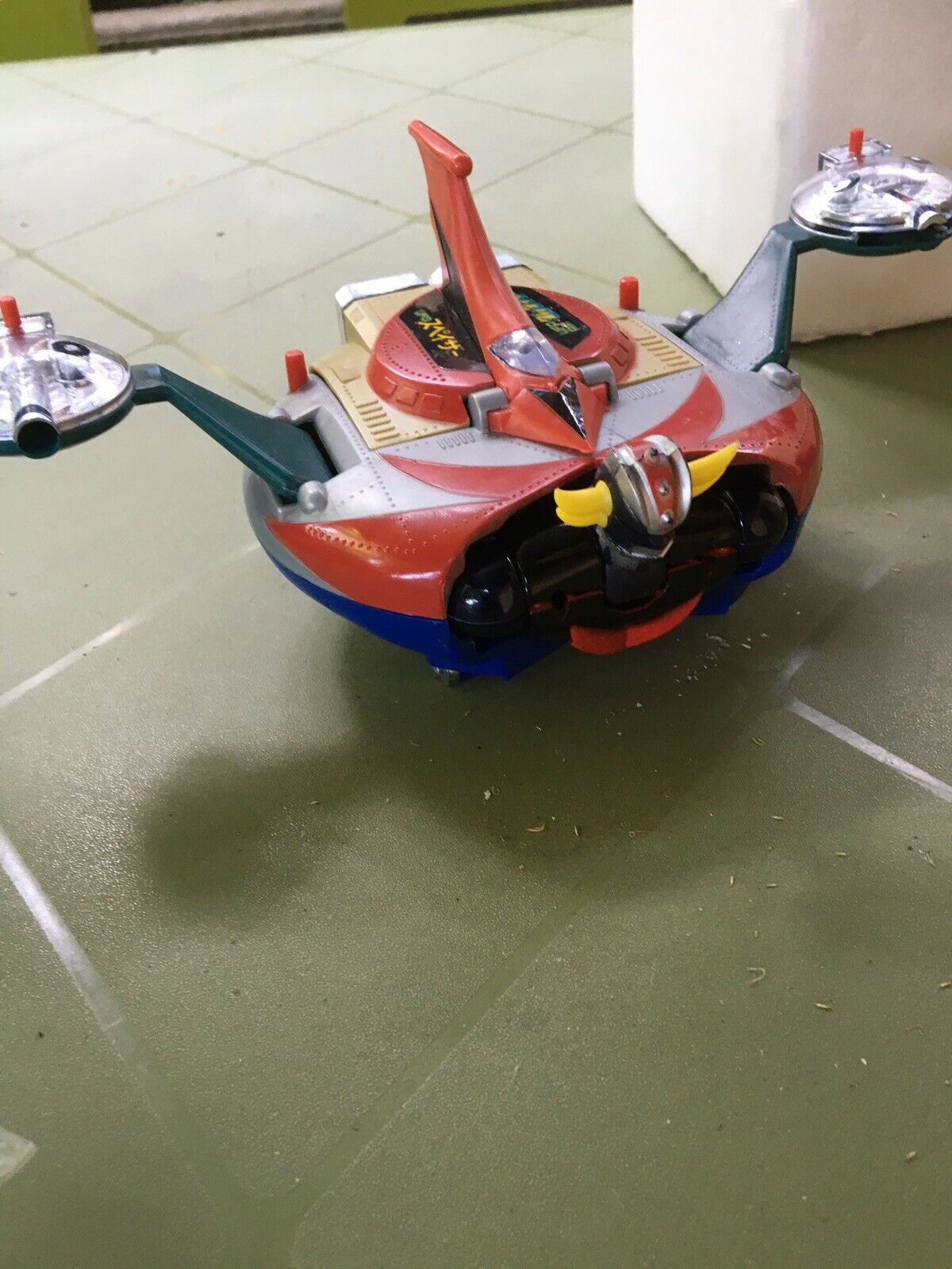 Goldorak soucoupe