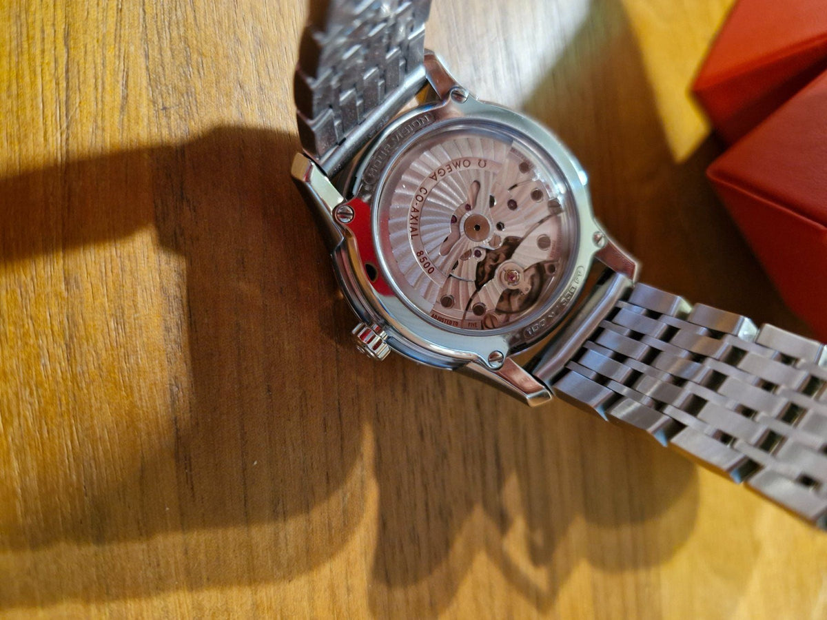 Chronomètre Omega De Ville Hour-Vision Co-Axial